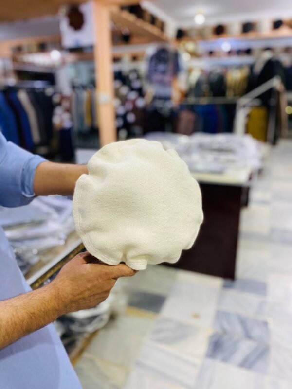 Woolen Kunari Pakol