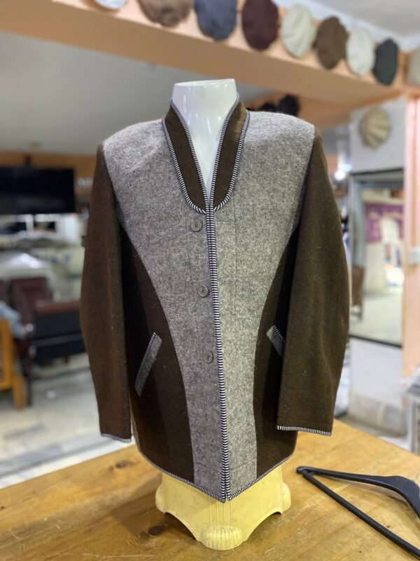 Highest Quality  Woolen Chapan