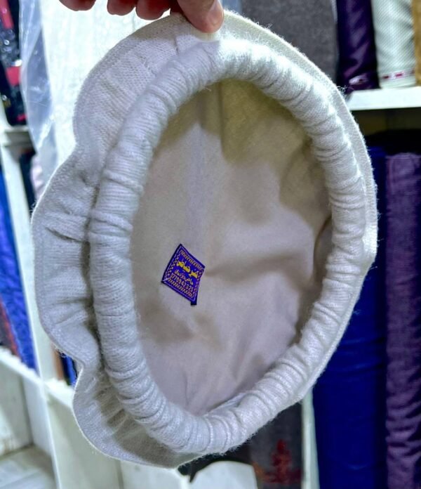 Best White Kunari Woolen Pakol