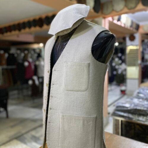White Best Woolen Waistcoat With Best Pakol